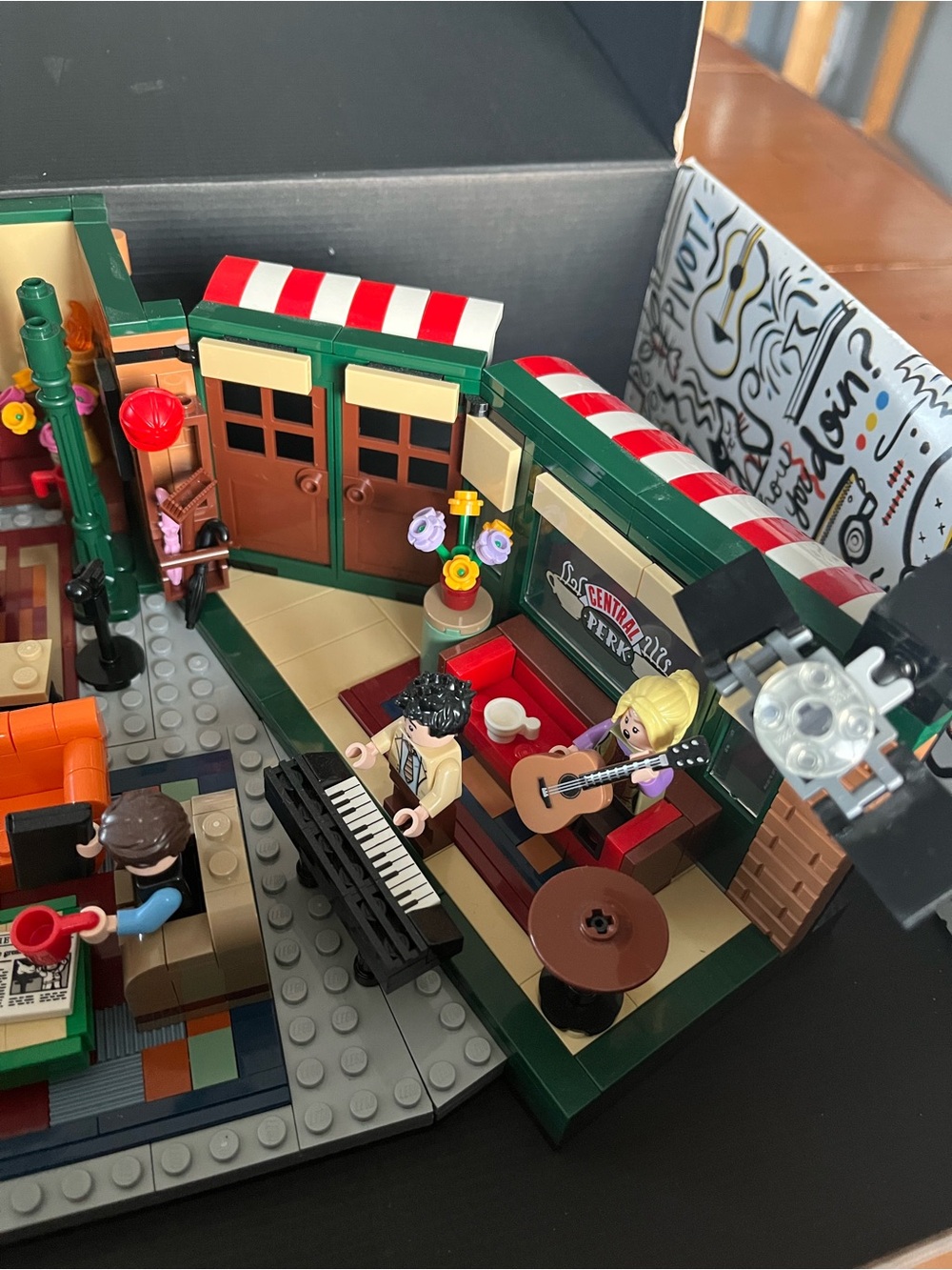 Preassembled Friends Lego Collectable Set - Picture 10 of 16